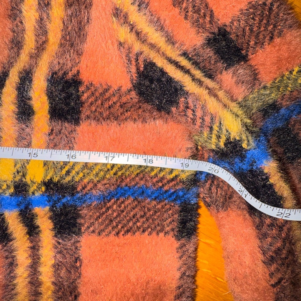 NWOT Baciano Plaid Sweater Shacket - Picture 4 of 7